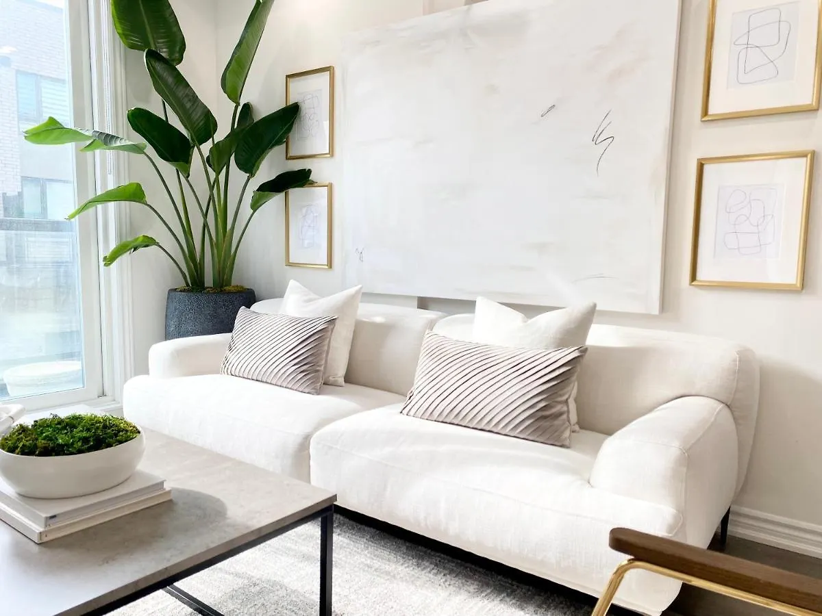 Modern And Bright Luxury Home Centrally Located In Toronto'S Gta Apartman Toronto